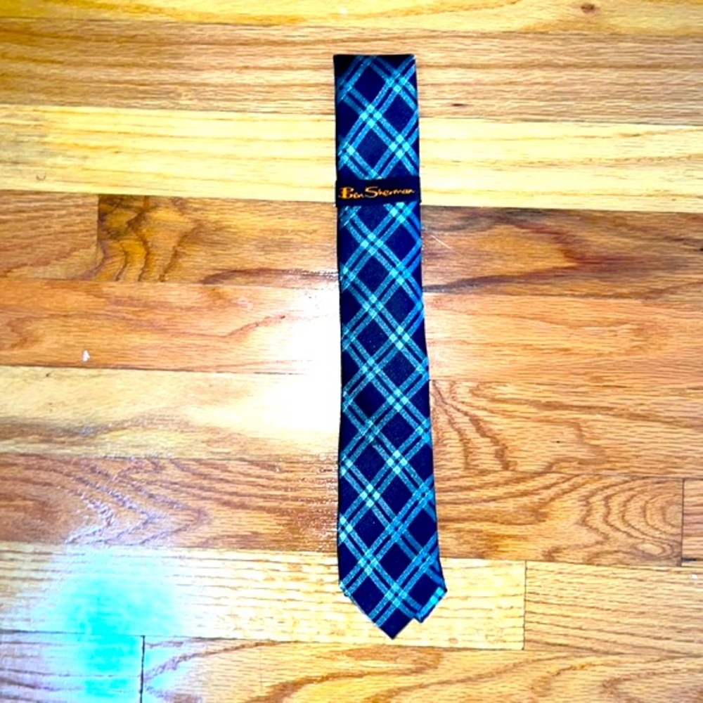 Ben Sherman Mens Necktie Navy Plaid